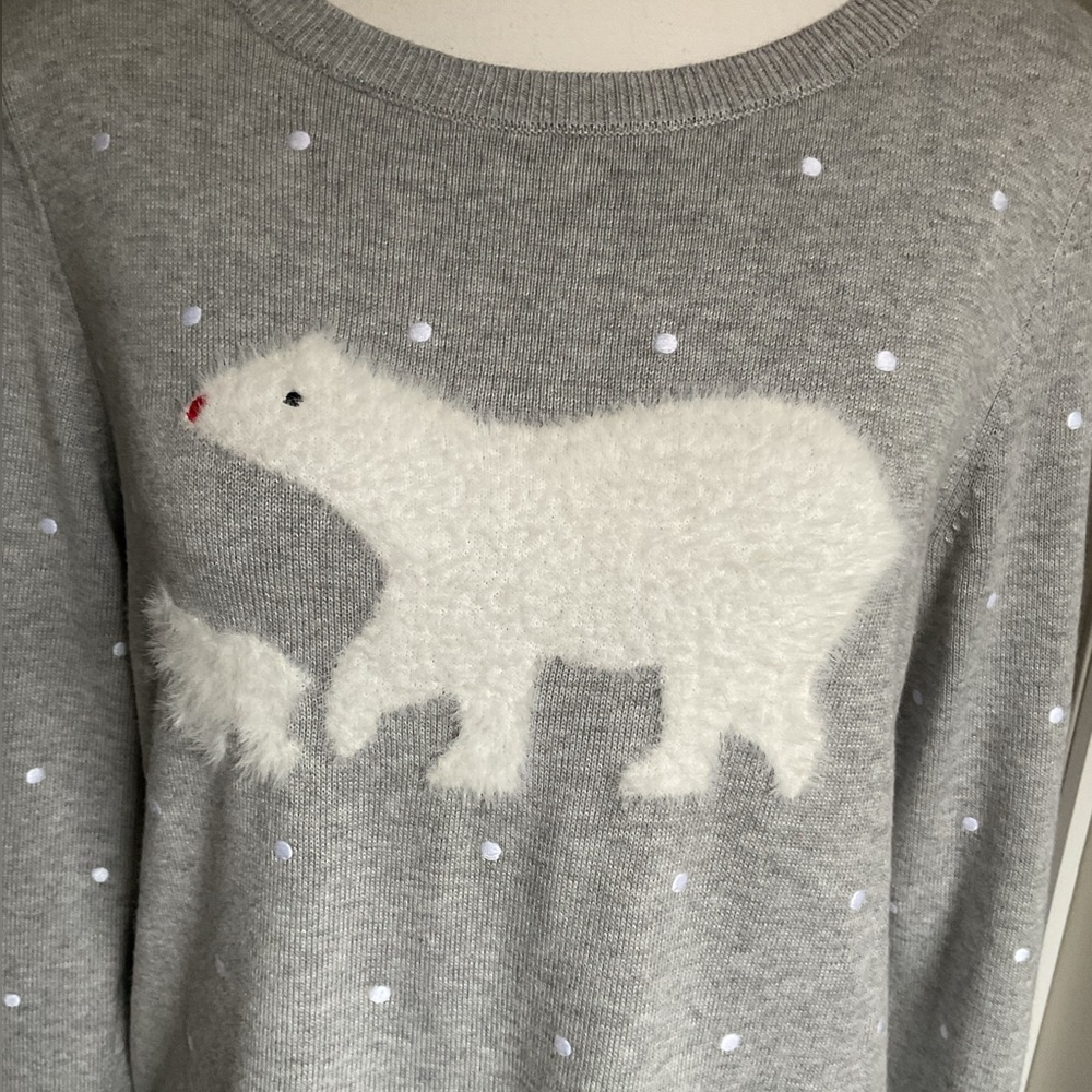 Talbots Gray Sweater with Polar Bear Design - Picture 2 of 6